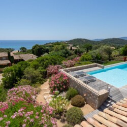 Agapanthe Villa Miete - Pool und Meerblick