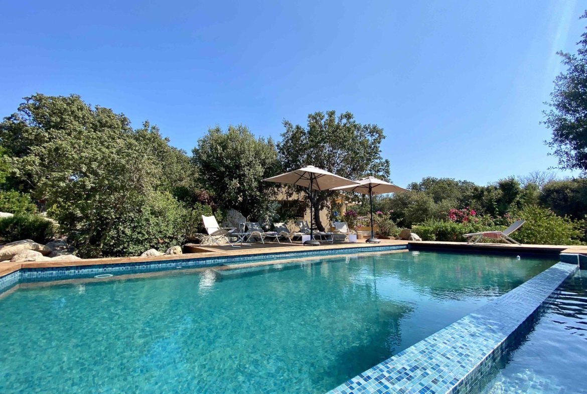 Location Villa luxe Marlis avec piscine Domaine de cala Rossa Porto Vecchio Corse du sud plage privé à pieds