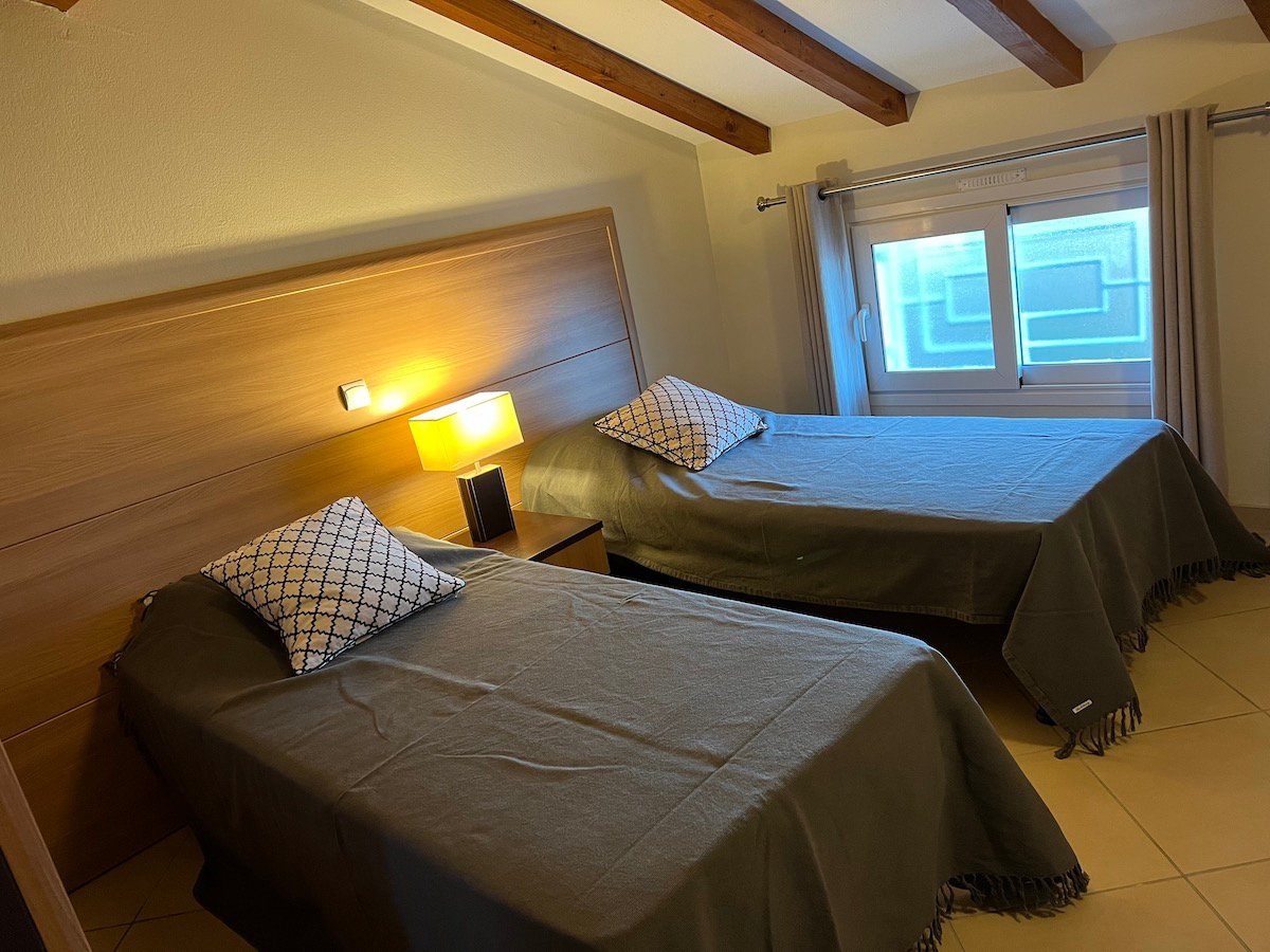 Chambre enfant lits simples appartement luxe résidence Porto-Vecchio Salina Bay Corse du sud, Porto-Vecchio proche plages Palombaggia et Santa Giulia