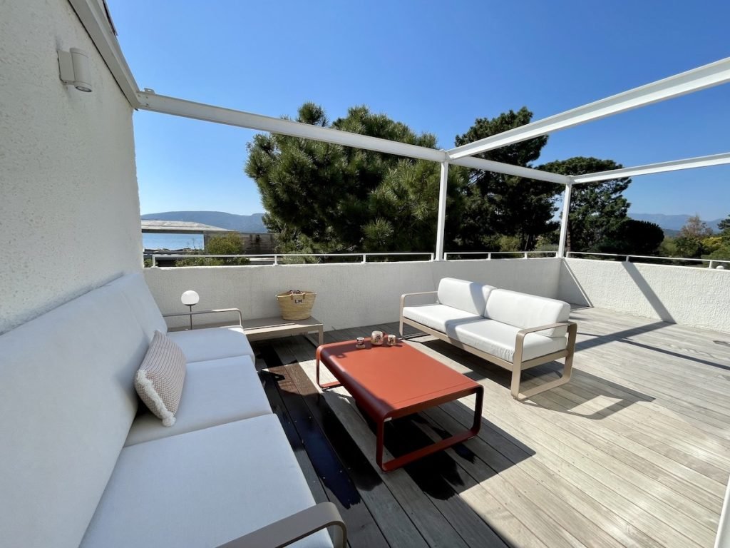 Location appartement Domaine privé de Cala Rossa 4 chambre vue mer montagne plage privées à pied luxe moderne 3 salles de bain grande terrasse