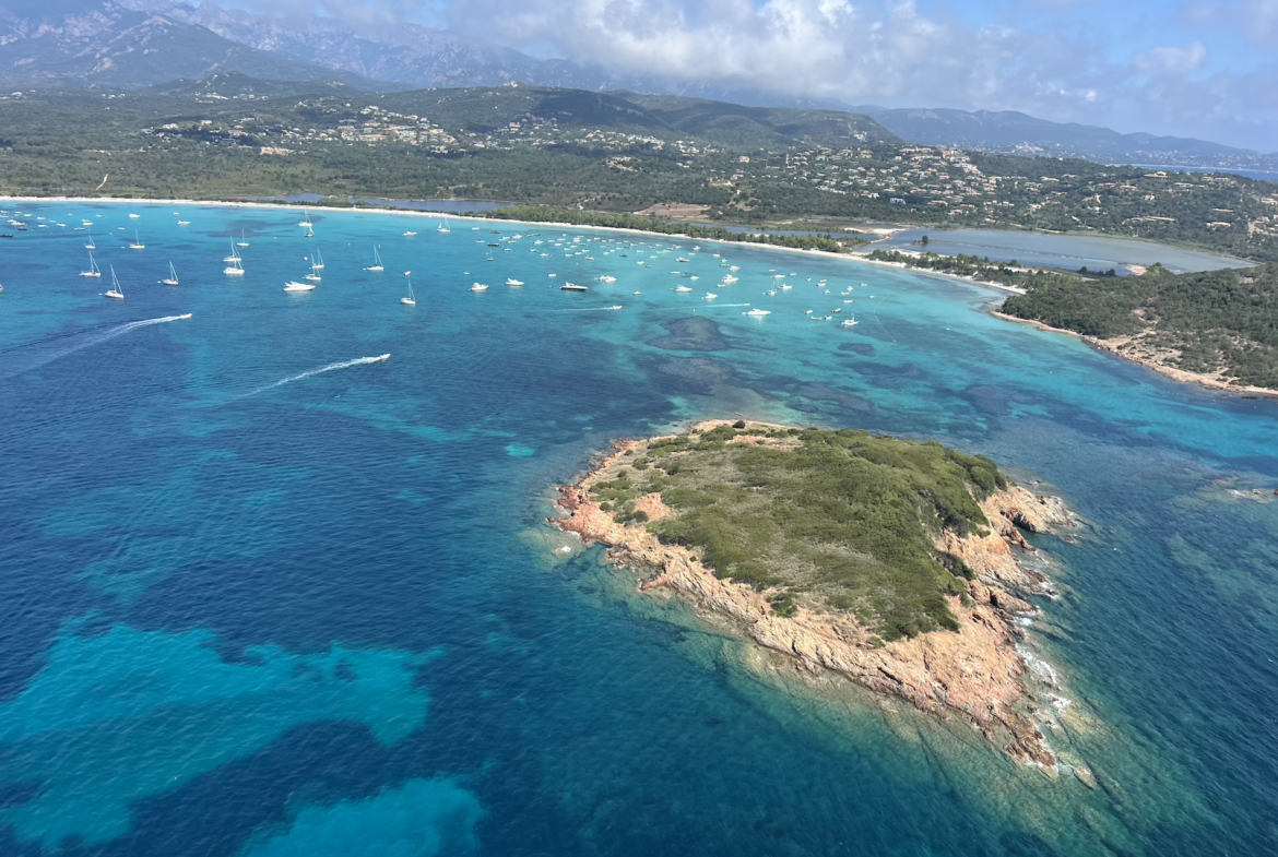 Plage du Cabanon Bleu HOME RENT Porto Vecchio location de maisons en Corse